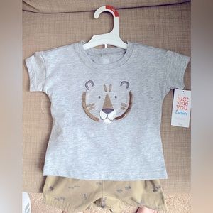 Just One You by Carters Shorts and T-Shirt Set: Size 9 months